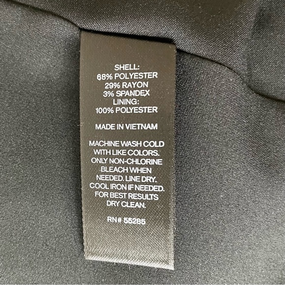 Express Supersoft Twill Notch Collar One Button Blazer - Picture 11 of 12